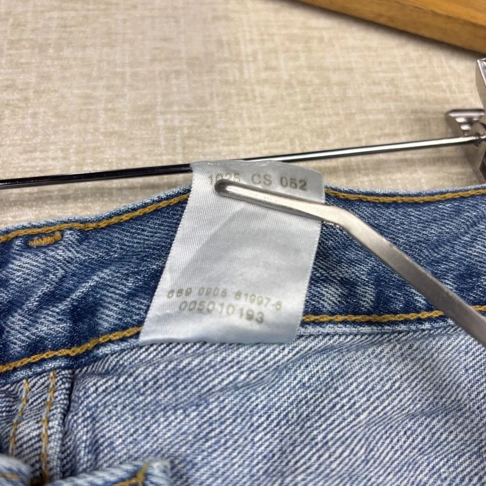 Vintage Levis 501 Jeans Mens 32x34 Original Fit Jeans Light Distress Denim